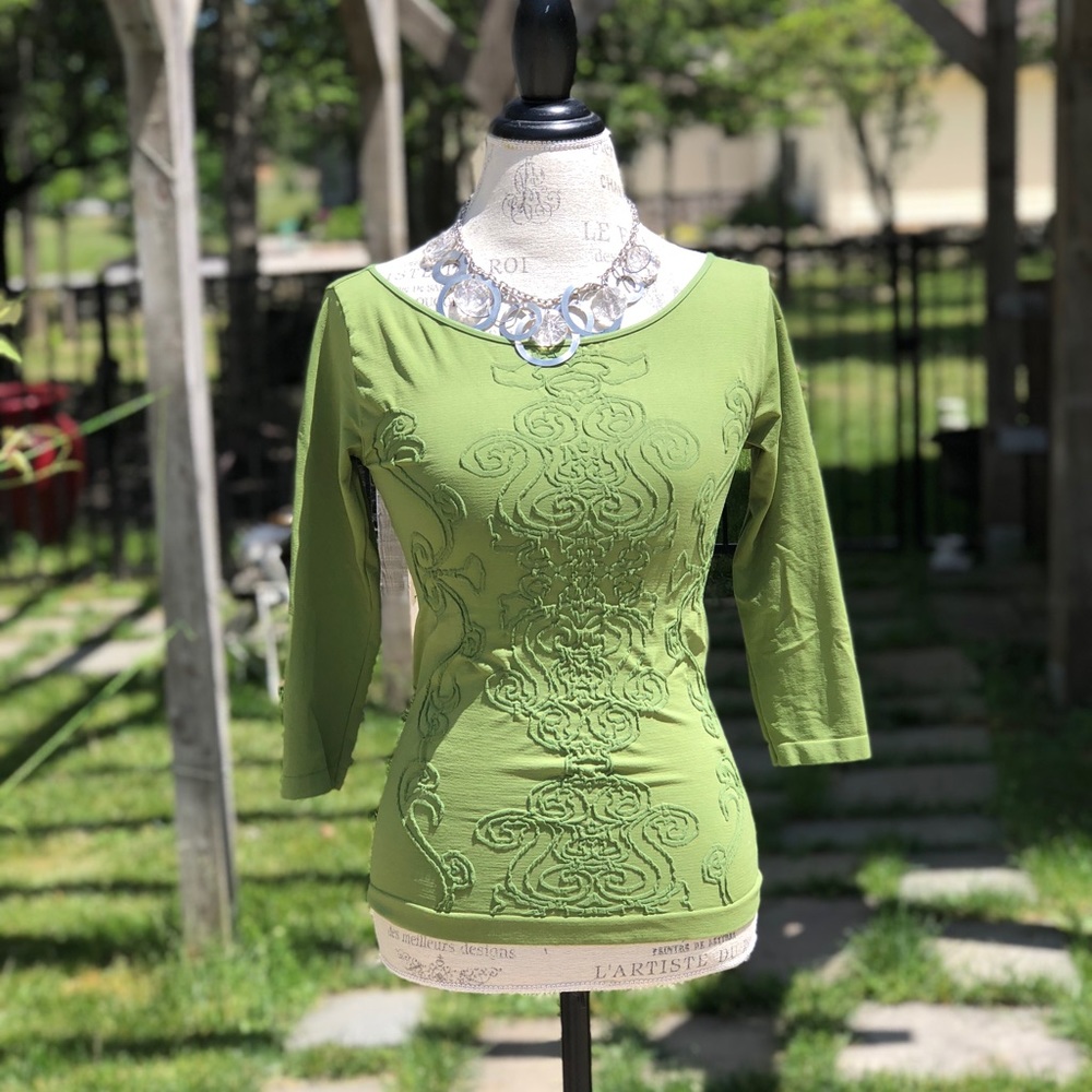 Fitted Green stretchy top